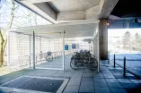 Bike box no. 1 Location Info Mitte on Ruhr University Bochum campus.