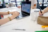 Stellvertretend Arbeitsplatz