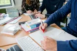 Stellvertretend Arbeitsplatz